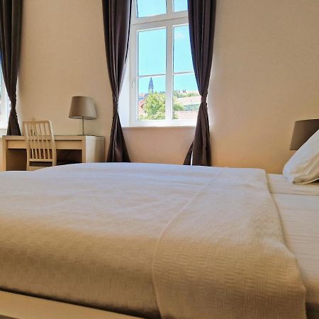 Halasz 2-Bedroom Apartment Near Castle, Free Public Parking Nearby บูดาเปสต์ ภายนอก รูปภาพ